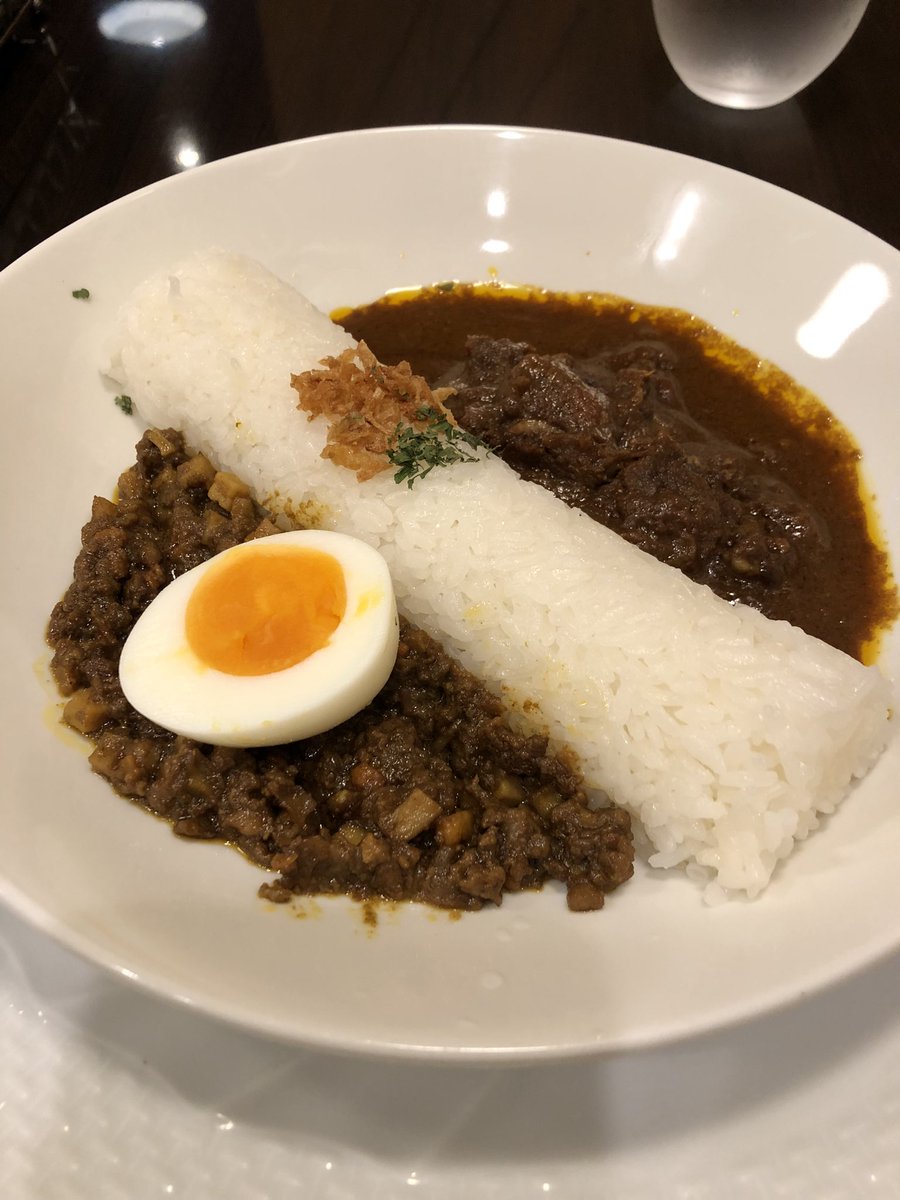 メイドさんとカレーの下北沢