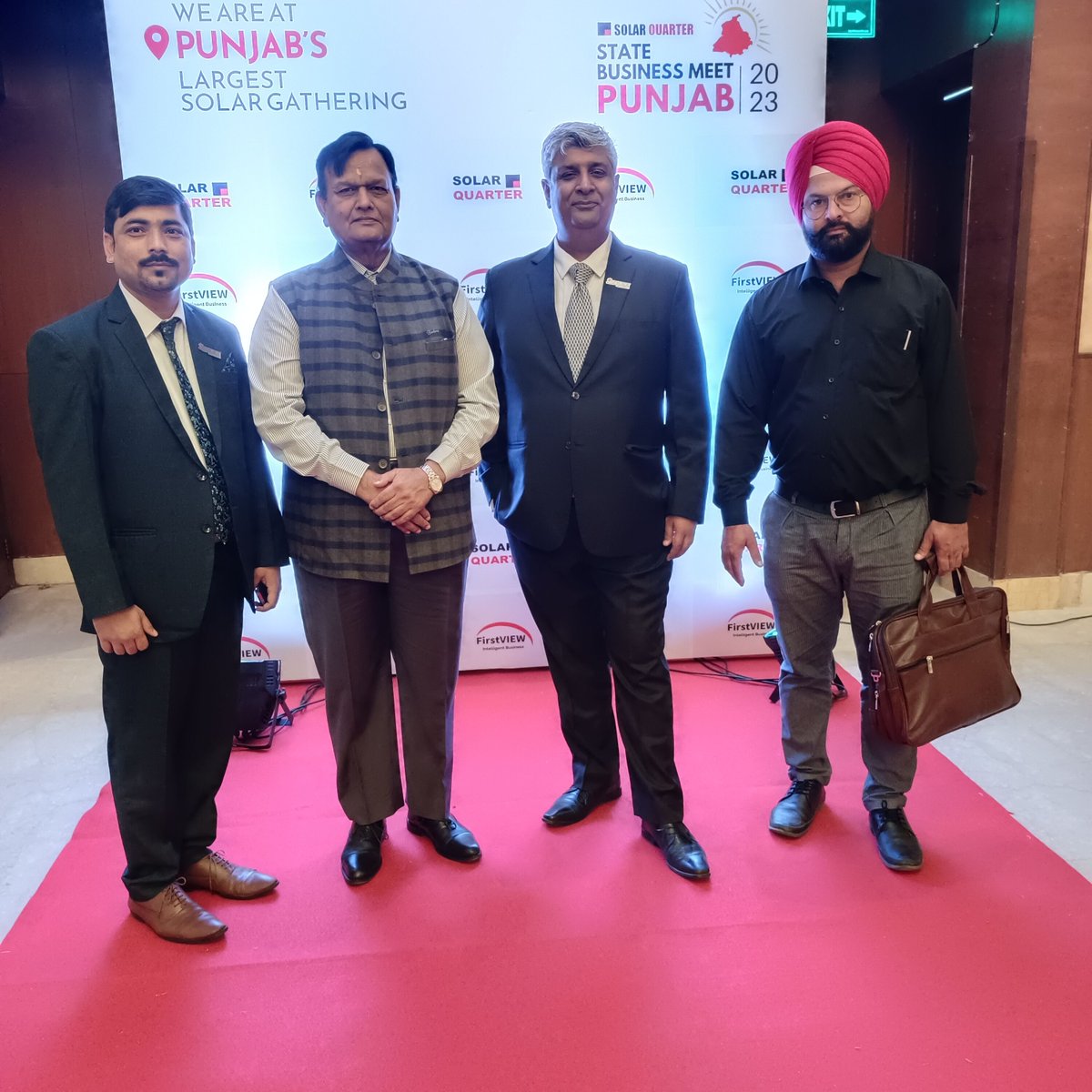 amitthussu's tweet image. What a wonderful start of the day at Solar quarter business meet Punjab.

Looking forward to a fruitful day ahead

#soalr #solex #solarquarter