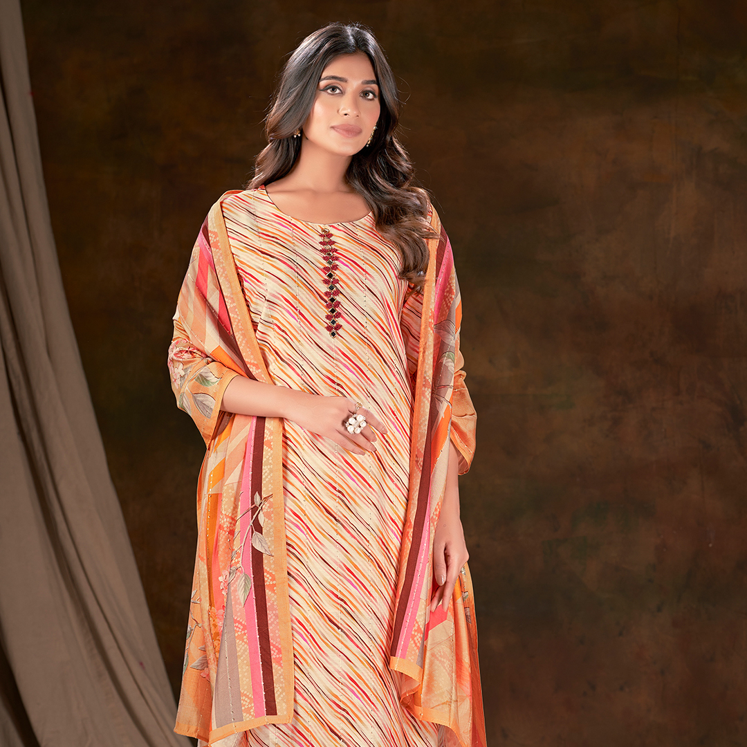 jivorafashion's tweet image. Classic fashion never goes out of style.   

#Jivora #JivoraFashion #SalwarKameez #IndianEthnicWear #IndianFashion #SalwarSuits #FashionDiaries #Anarkali #IndianWear #IndianFashion