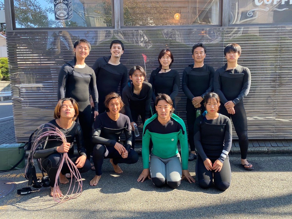hasasaribo's tweet photo. 今スクール帰ってきました！
今波情報
すねひざ
オンショア入り厳しいコンディションです。
長めや浮力のある板でなんとかです。 https://t.co/9t11fqUtK7