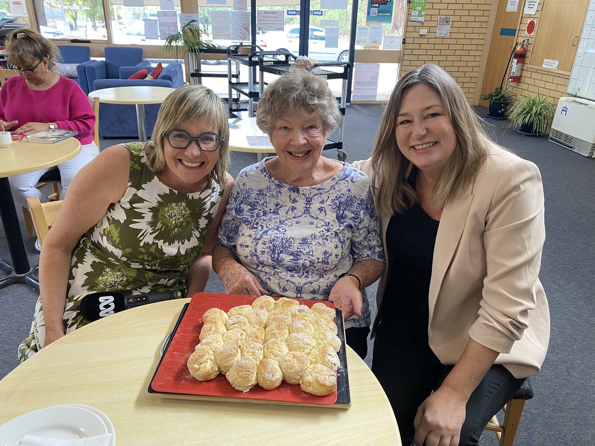 CBRFoodie's tweet photo. Talking scones with the amazing Frances (head Devonshire Tea Scone Baker at Kippax Uniting Church in Holt), the wonderful @YvetteSBerry, &amp; the inimitable &amp; entertaining @lishfejer. They’re looking forward to the inaugural #Canberra Scone-Off on Sat 18 Nov! https://t.co/YpG5Wq6E1m https://t.co/abvHyDqBaV