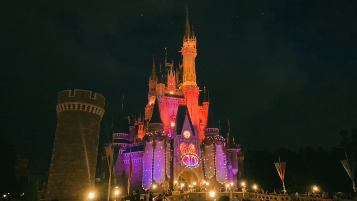__im141's tweet photo. ⠀
楽しかったなぁ〜 
⠀⠀ディズニーハロウィン .*·̩͙
⠀
#その一瞬を形に  #風景  #カメラ女子
#写真好きな人と繋がりたい #film #Disney https://t.co/Xm9xjm0zWF