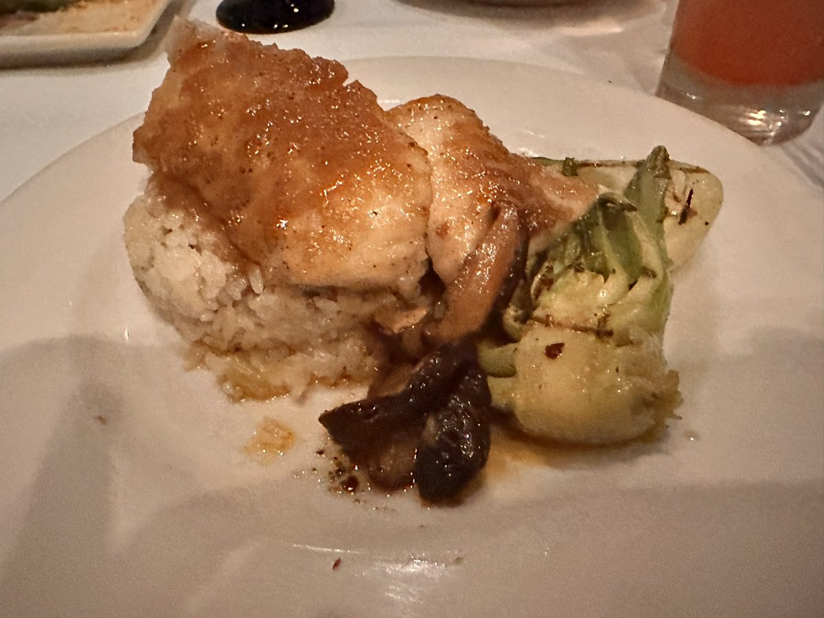 audreyandray's tweet image. Thank you @SaltysSeafood #Alki for your excellent servce, ambience &amp;amp; dinner for @SeattleRW 2023! A refreshing drink, Prosciutto wrapped Asparagus, Miso Sablefish, Bok Choy, Rice and White Chocolate Mousse Cake highlighted a wonderful night out! #SeattleEats