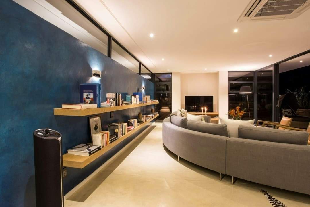 BoitumeloCaleb's tweet photo. Modern Contemporary House designed by G|Squared Architects|interiors in Cape Town. 👌 https://t.co/rBI0HbNUH3