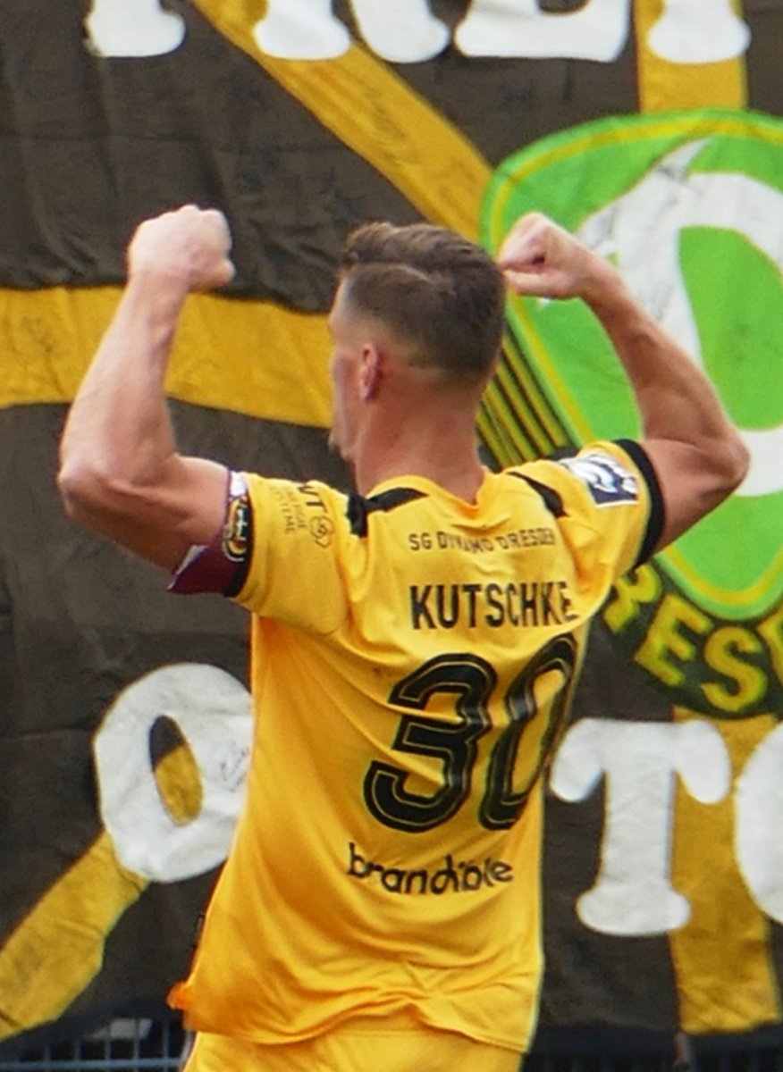 FreitalonTour's tweet photo. Die herzlichsten Geburtstagsgrüße gehen heute an den Stefan. Alles Gute und maximale Erfolge 🔥 #sgd1953 #ftlot #kutsche #sk30 https://t.co/ikG58HClHB