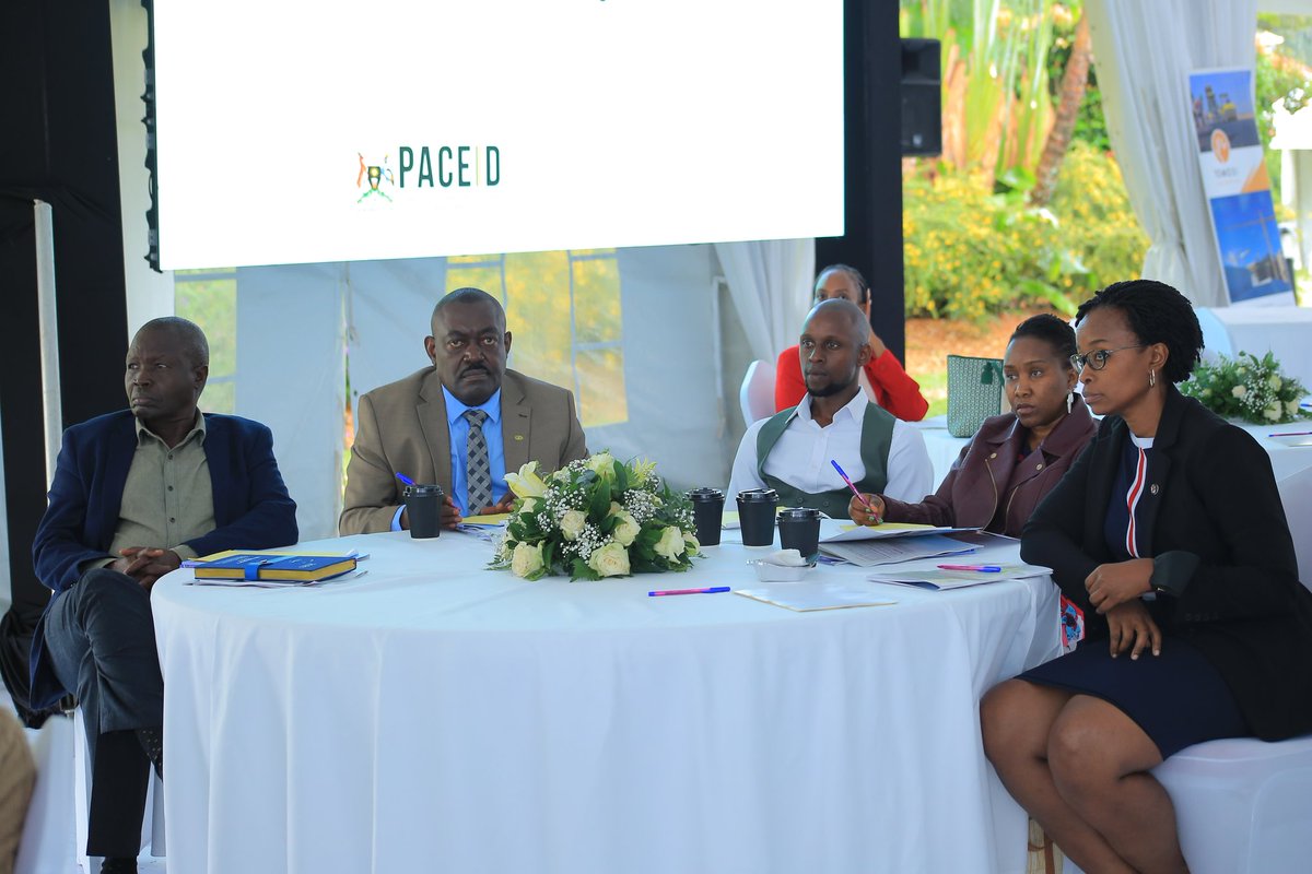 SpecialDuties_'s tweet photo. Access to affordable export financing is a key enabler for Uganda's exports promotion. Recognizing this, @paceidug, through the Trade Frontier Fund, is actively advocating for financial instruments that support export financing.
The fund is to help exporters to underwrite their invoices & provide them with working capital.
