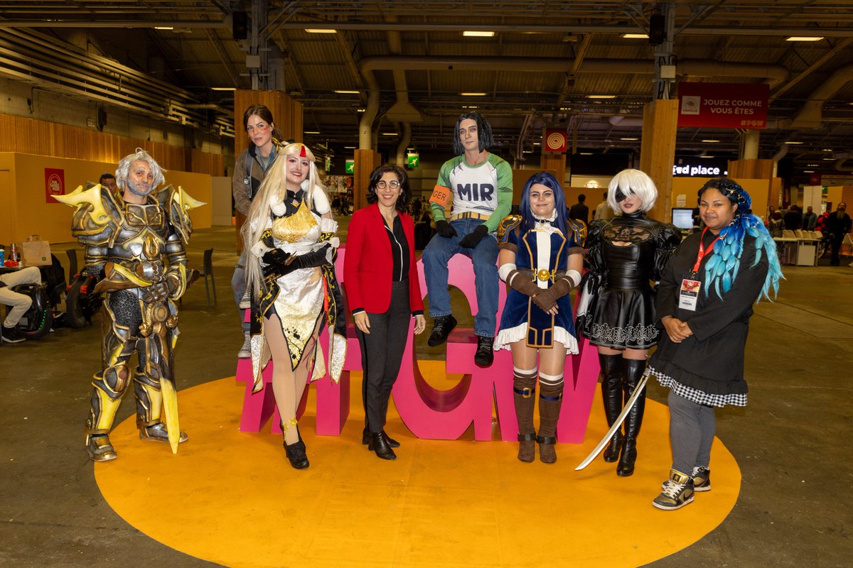 Nous avons accueilli hier <a href="/RimaAbdulMalak/">Rima Abdul Malak</a>, Ministre de la Culture, sur la Paris Games Week. #PGW 

Une visite qui a été interprétée tout du long en LSF (langue des signes française) par les équipes de <a href="/Capgame_France/">CapGame</a>.

@nvignolles <a href="/jamreb/">James Rebours</a>