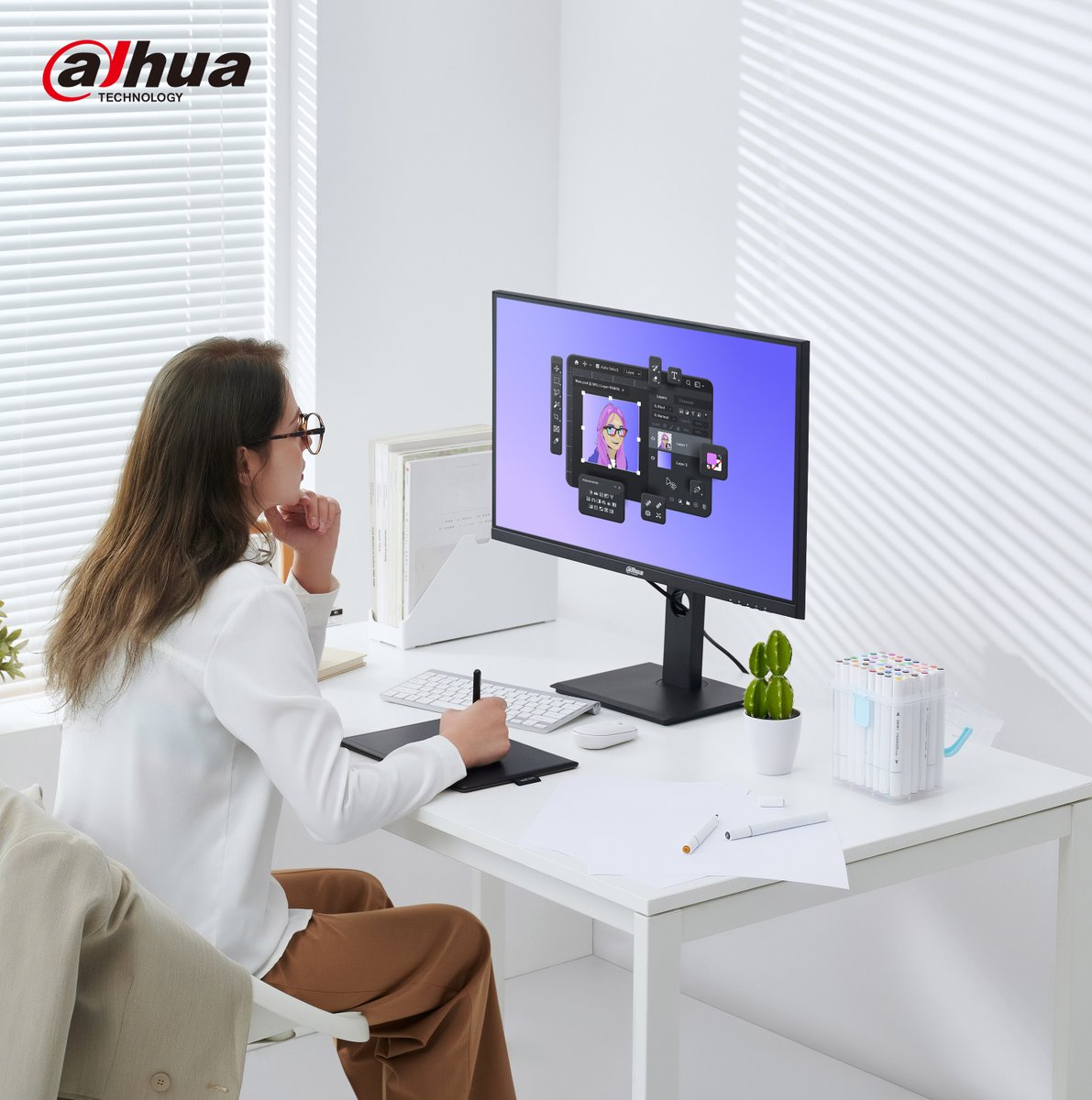 DahuaHQ's tweet photo. Happy Friday!😼 Time to create your inspiration with the Dahua P Series Monitor! 🖥🎨
Learn more: https://t.co/sXsV1kBQSG
#dahua #2Kmonitor #Monitor #designer https://t.co/dD9B1LLZ9J