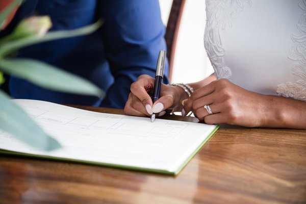RXRadioUG's tweet photo. If marriage certificates would expire like driving permits, would you or not renew? Why?
#TheRXMix #TheHotTopic https://t.co/3Mi8xor4ie