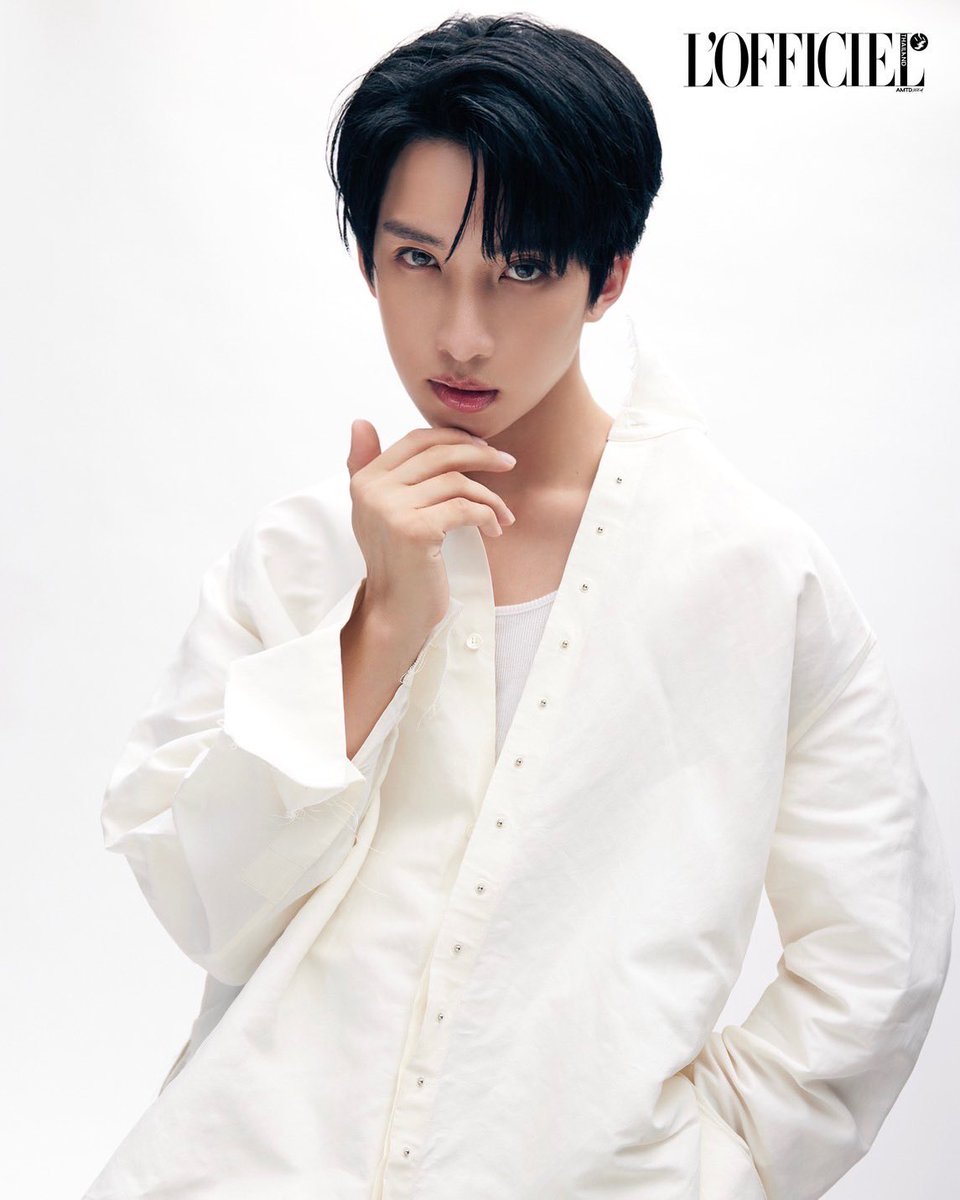 อยู่ในโหมดตกหลุมรัก!! “โนอึล” ปล่อย “Touchdown” หวังทำแต้มชนะใจ เพลงแนว City-Pop ที่ผสมผสานเสียงร้องใสๆ ของโนอึลเข้ากับเสียงซินธิไซเซอร์ในบีตที่ไม่ช้าไม่เร็ว 

“เนื้อหาในเพลง Touchdown