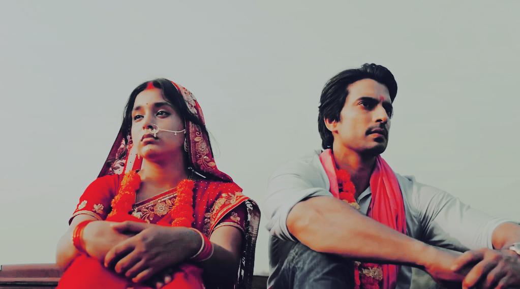 Being_romeli's tweet photo. After the huge success of #Imlie S1's #Adilie era Star plus basically now super obsessed with them.They desperately want to cash Imlie s1 success so promoting new imlie with Adilie and bringing another version of Imlie as new show in SP 

#GashmeerMahajani #SumbulTouqeerKhan https://t.co/4H5G9iaUIe