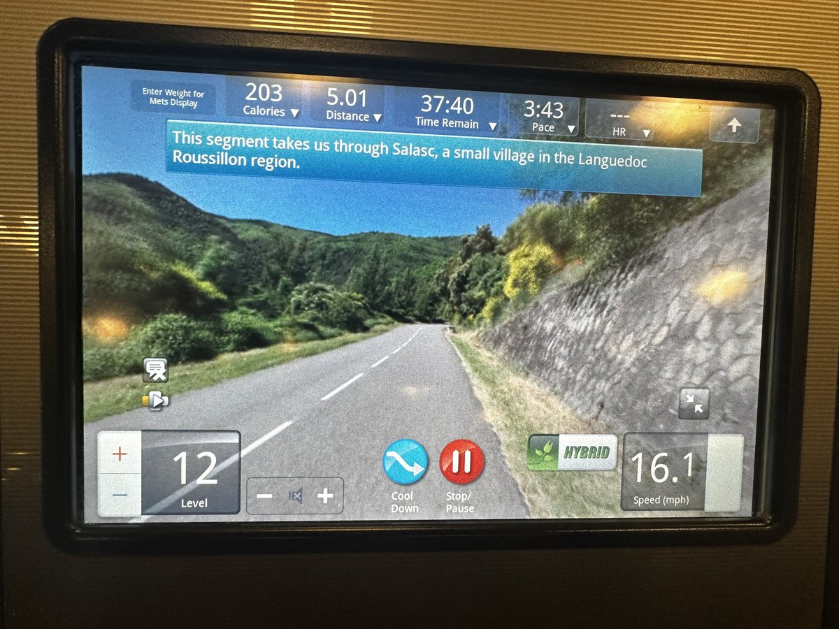 MarkLygo's tweet photo. 6 miles in total of gym activity ✅ @BartonLCentre #youmove #imoveme #ActiveLifestyle #wellbeing #30days30chats #menshealth https://t.co/vjxGLIRln1