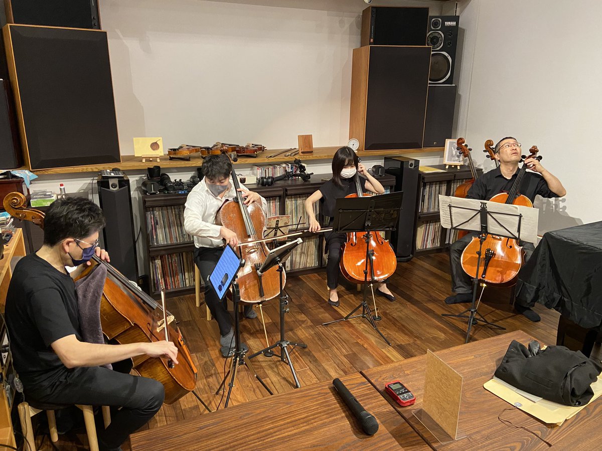yagiyacafe's tweet photo. 11月最初のコンサート。The Endpins 4のリハーサルが始まりました。チェロ4本の響きは素晴らしい。本番が楽しみ〜☺️

#チェロカルテット #コンサート #ヤギヤ https://t.co/zHdGRyHV8d