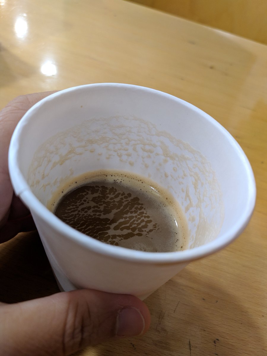 Este ratico antes de entrar al curro. Vale oro.
❤