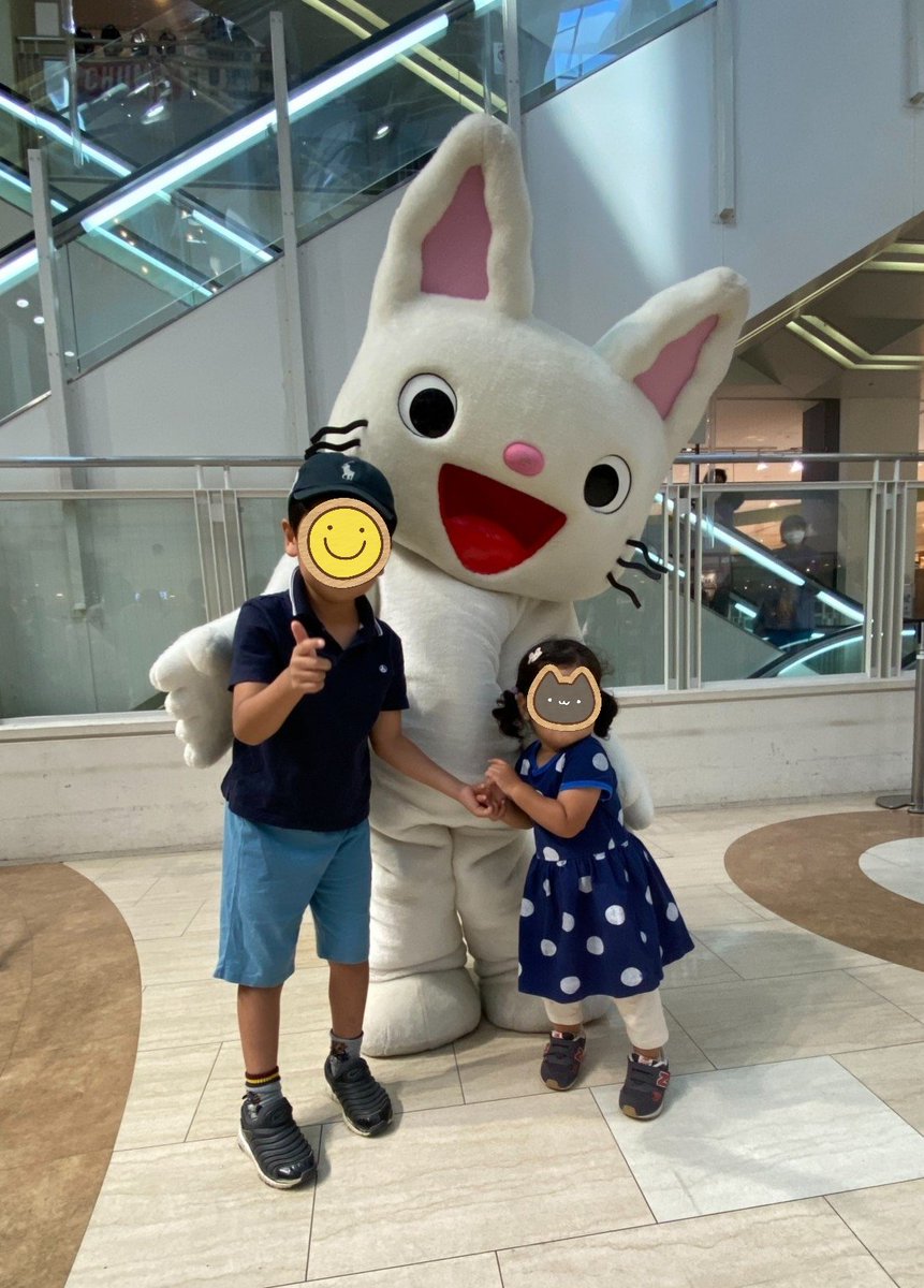 家族でショッピングモールへ行ったら、ノンタンに遭遇。ノンタン好きの