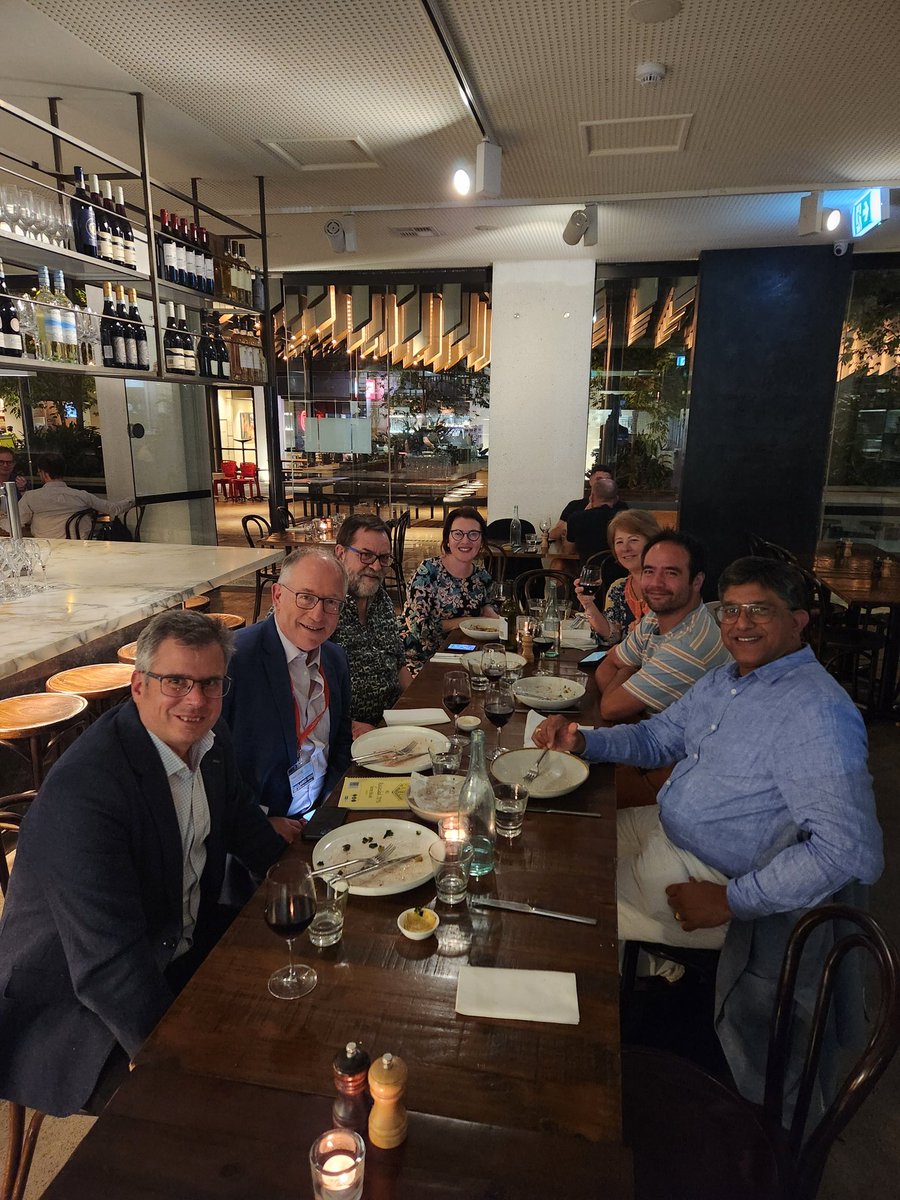 ajjuss's tweet photo. Lovely evening with the Kiwis #Declared2023 social @andyteodorczuk @GideonCaplan @dhj_davis https://t.co/b0ntFqbZ4r