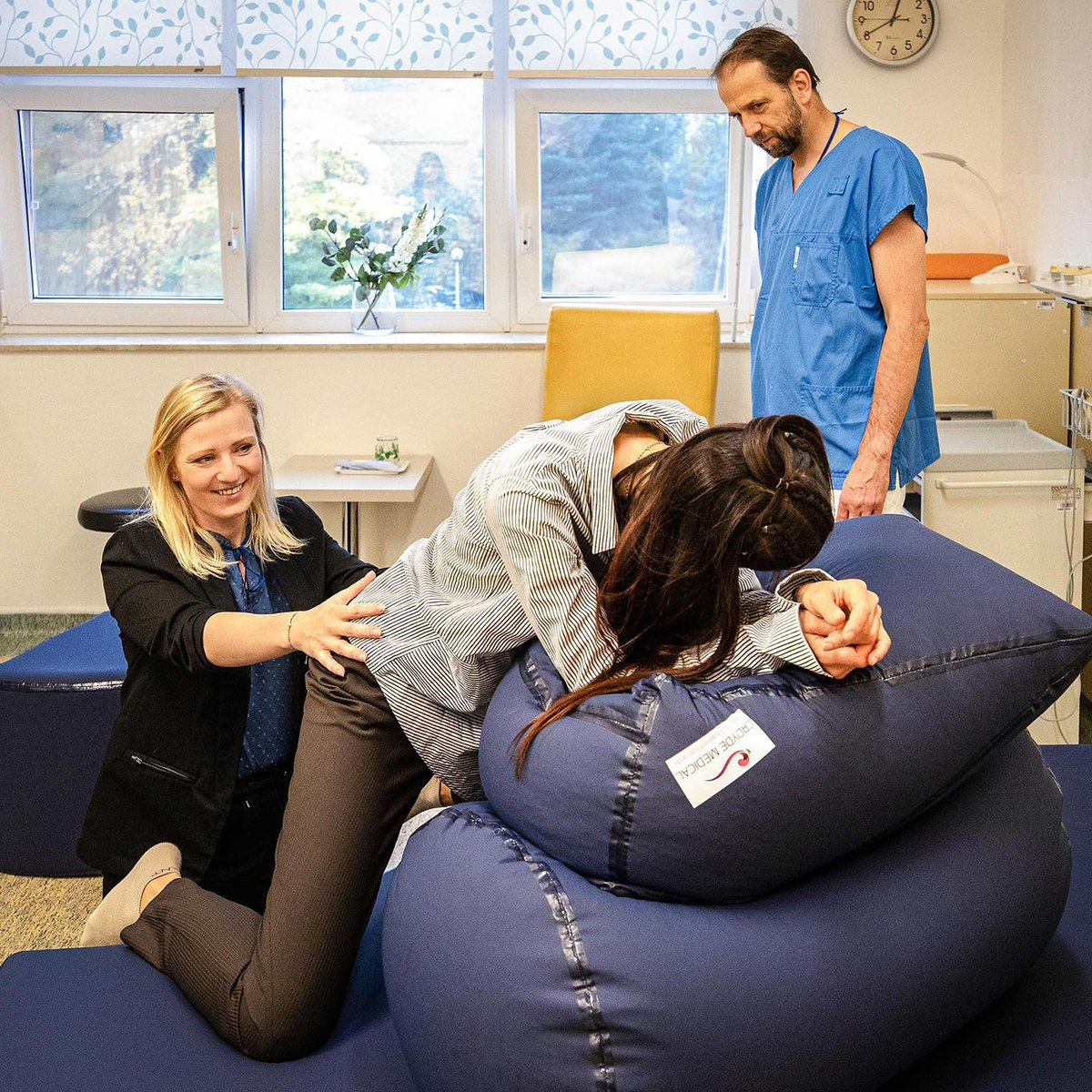 Fakultní nemocnice Ostrava (@fn_ostrava) on Twitter photo 🤰Máme pro Vás velkou novinku z Gynekologicko-porodnické kliniky🏥<a href="/FN_Ostrava/">Fakultní nemocnice Ostrava</a>❗️V jejím vybavení je nově variabilní porodnický gauč🛋️Inspirace vzešla z🏴Anglie.👉Podrobnosti se dozvíte z řádků a fotek v následujícím odkazu➡️1url.cz/gu3M7 🤰Máme pro Vás velkou novinku z Gynekologicko-porodnické kliniky🏥<a href="/FN_Ostrava/">Fakultní nemocnice Ostrava</a>❗️V jejím vybavení je nově variabilní porodnický gauč🛋️Inspirace vzešla z🏴Anglie.👉Podrobnosti se dozvíte z řádků a fotek v následujícím odkazu➡️1url.cz/gu3M7