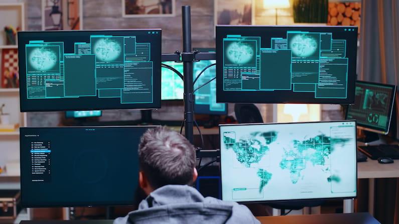 ¿Cómo ha evolucionado la IA y la videovigilancia y qué beneficios aporta? En este artículo vamos a contarte por qué la seguridad bancaria no se entiende sin la videovigilancia. ¿Nos acompañas?
scati.com/2023/10/18/ia-…