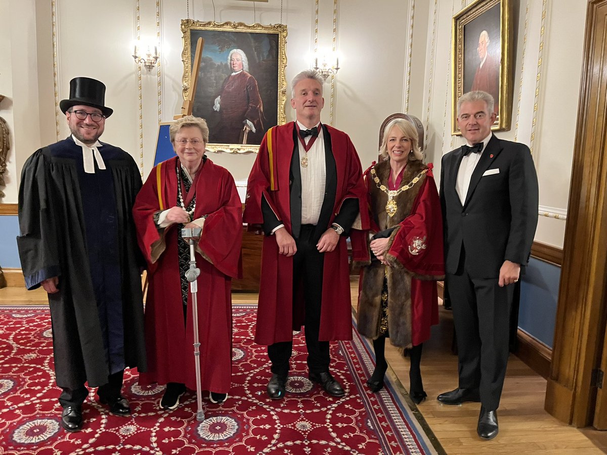 Our Livery Dinner yesterday at Stationers’ Hall last night was a very special occasion. We were delighted to have @BrandonLewis as our main speaker and @RabbiMorris as our Chaplain for the evening.