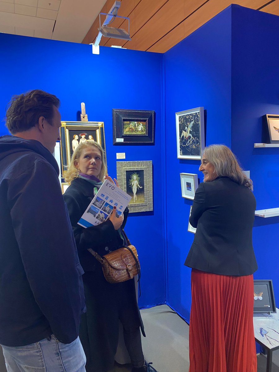 AlpesProvence04's tweet photo. ✅Une journée riche de rencontres et d'échanges hier sur le stand des #irresistiblealpesdehauteprovence au Salon International du Patrimoine Culturel au Caroussel du Louvres ! 
Venez rencontrer nos artisans et découvrir leurs savoir-faire !!
#alpesdehauteprovence https://t.co/JTtEFAUcNd