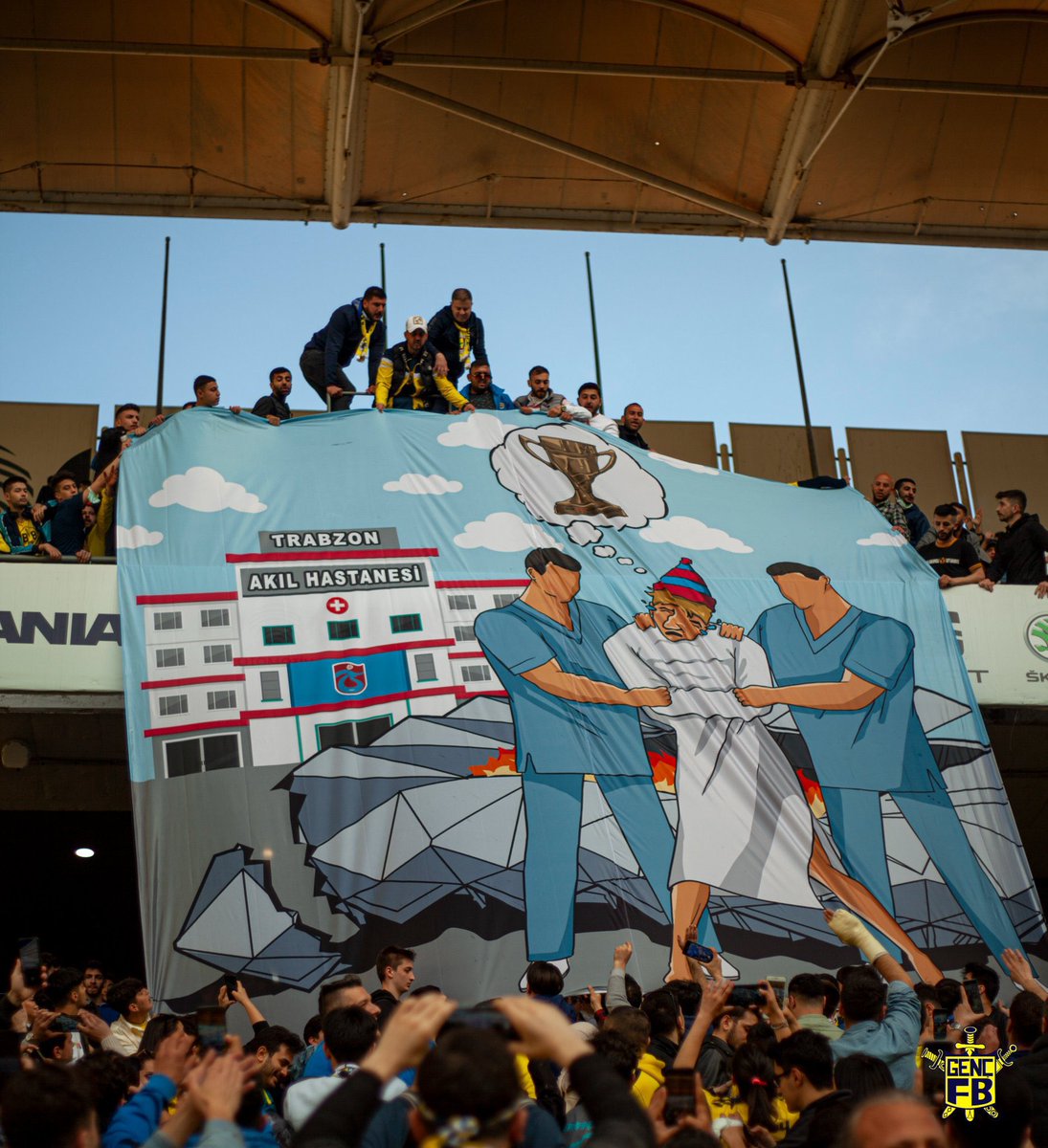 KADIKÖY SOLD OUT! 😎