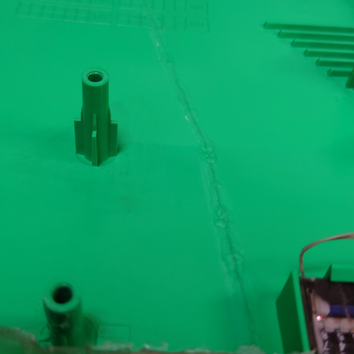 MiracleHero1's tweet image. #CPS2
プラリペア完了
バリ取りはこれからだけど、排気口の部分思ってたよりかは上手くいったかな