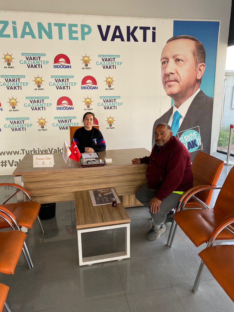akkadinantep's tweet photo. Gaziantep için nöbetteyiz🇹🇷

•Bugün İl Başkanlığımızda Yönetim Kurulu Üyemiz Sayın Ebru Aslan nöbetçidir.

Nöbet Saatimiz: 
⏰11:00-16:00

✍️Soru,görüş ve önerileriniz için İl Başkanlığımızı ziyaret edebilir,

☎️ 0 (342) 606 07 27 arayabilirsiniz.

@aysekesir @AKKADINGM https://t.co/JxE7tBU6Po