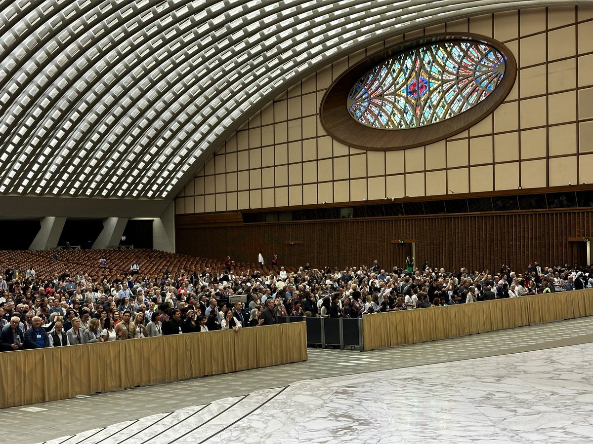 Prayer request. I’m speaking to 2,500 people in the Paul VI hall at the Vatican on divine Renovation and parish renewal at 11:15 local time (just less than two hours).