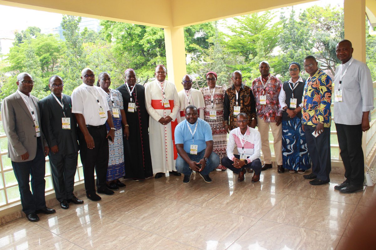 @rigomin is participating in the commission orientation of @SCEAM_SECAM and is sharing more on the role of @rebaccongobass2 in rehabilitating #congoforests and #climateadaptation #laudatedeum #LaudatoSi #forests @Ecojesuit @SJES_Rome @TataCardinal