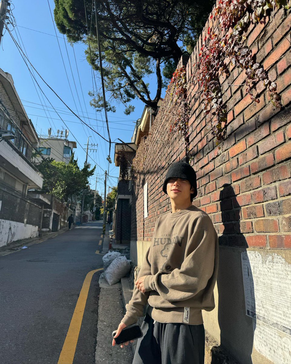 lloveUtoday's tweet photo. 재현이 인스타그램 #재현 https://t.co/U0qvmDBS0Z