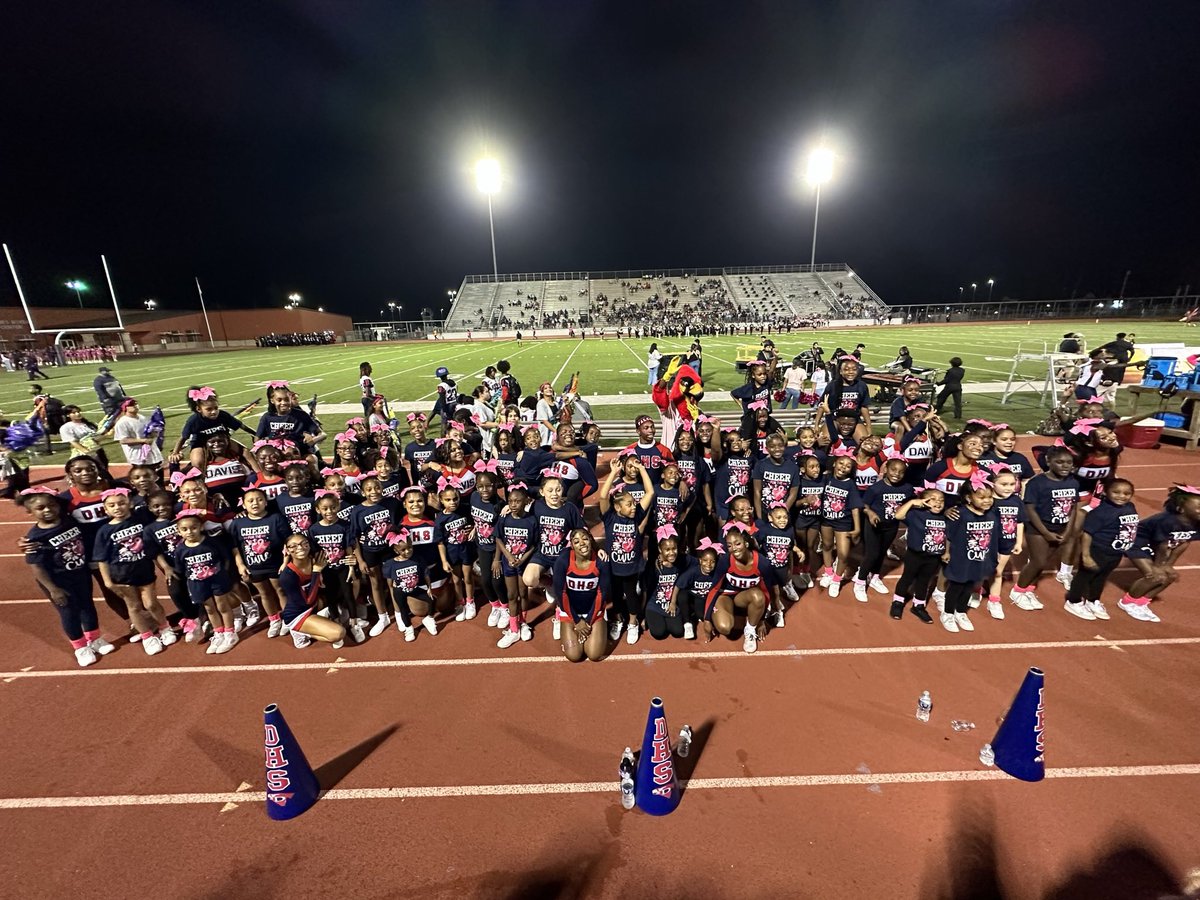 DAVIS HIGH SCHOOL CHEER tweet media