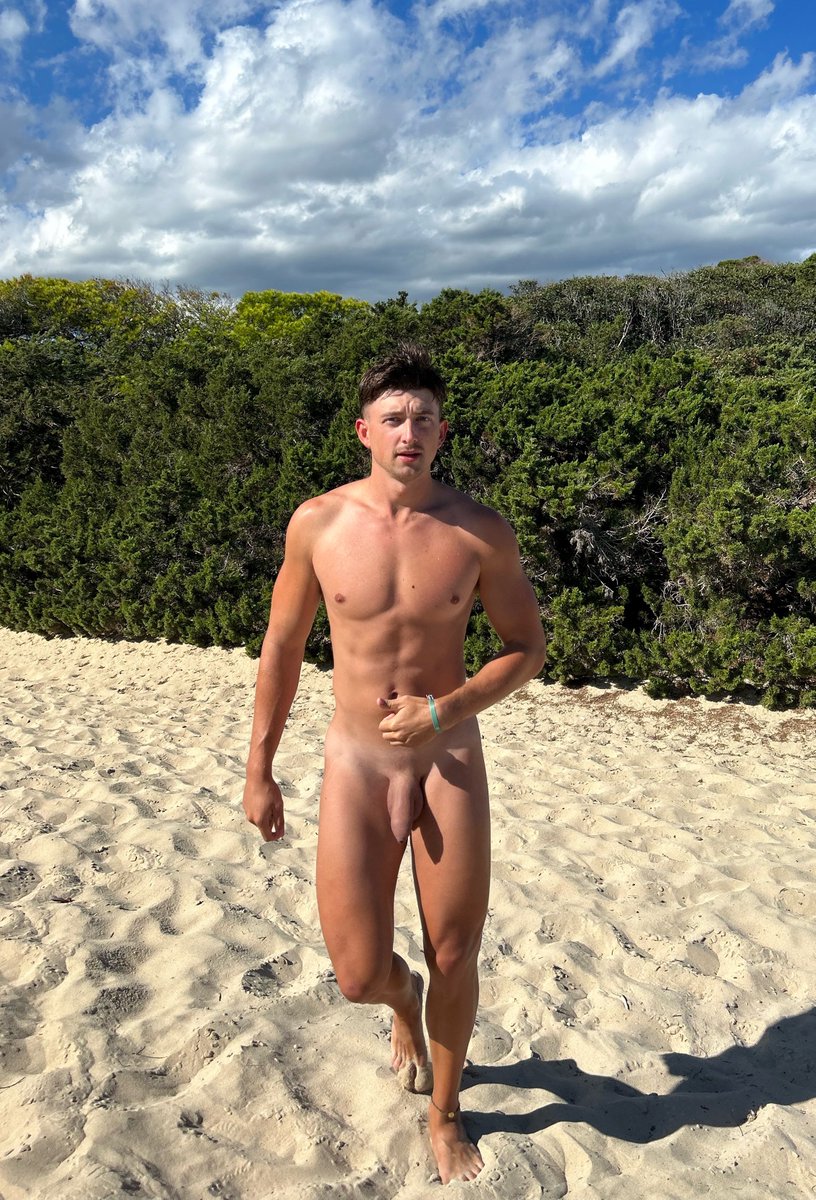 I miss running around Ibiza nude 🤩