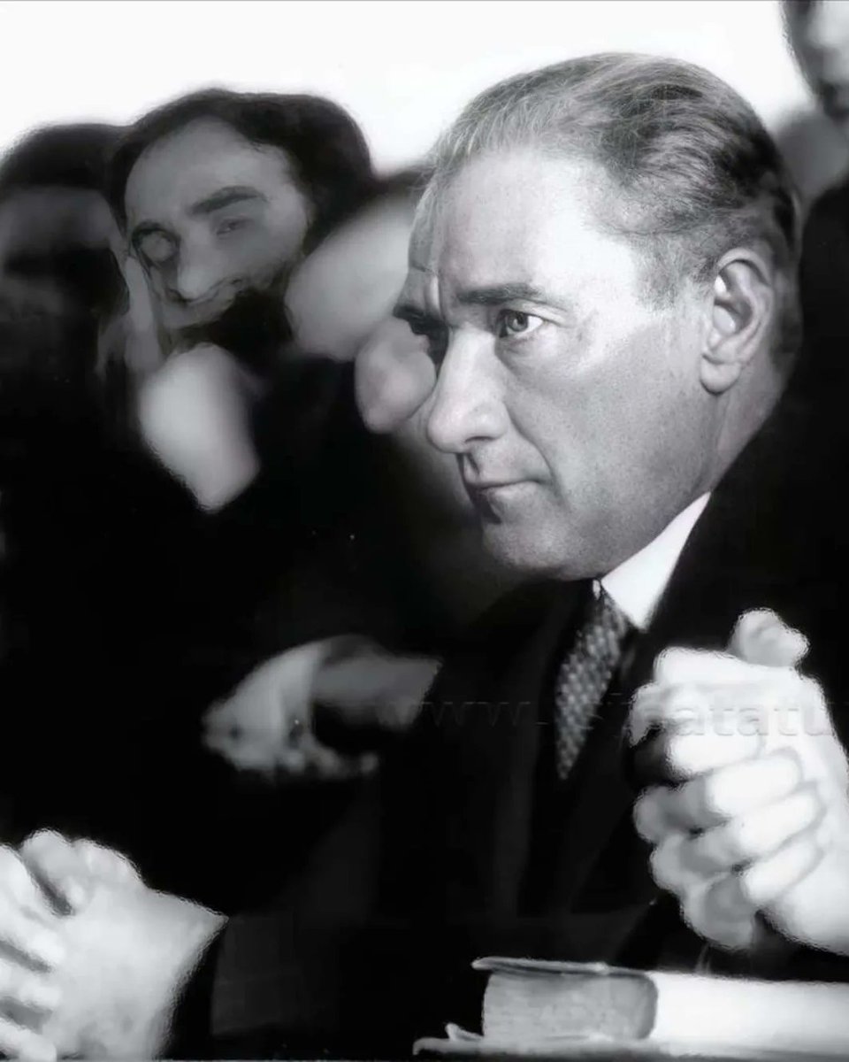 Cumhuriyetimizin gücü laikliğindedir. Atatürk, kurduğu Cumhuriyeti laik bir cumhuriyet olarak yapılandırmış, siyasi hayatta daima aradığı temelin LAİK CUMHURİYET olduğunu belirtmiştir. “Memnuniyetle görüyorum ki laik Cumhuriyet esasında beraberiz. Benim siyasi hayatta bir…