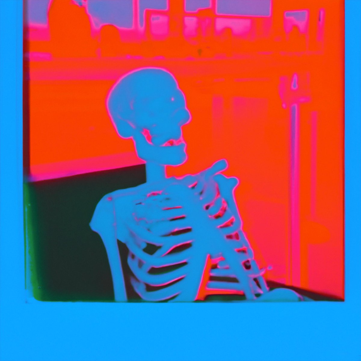 PRIVATE ROOM (feat. <a href="/elisostre/">eli sostre</a> ) [prod. SORIANO &amp; <a href="/4nghts/">4nghts</a> ) OUT NOW ON EVERY STREAMING PLATFORM 🛩️🛩️ PLANE TICKET TO HELL VOL. 2 ON THE WAY 🔥 

distrokid.com/hyperfollow/so…