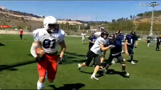 An #Arkansas coach has led many teams across the country but has also been an instrumental player in forming the #IsraeliFootballLeague. katv.com/news/local/lit… | #arnews