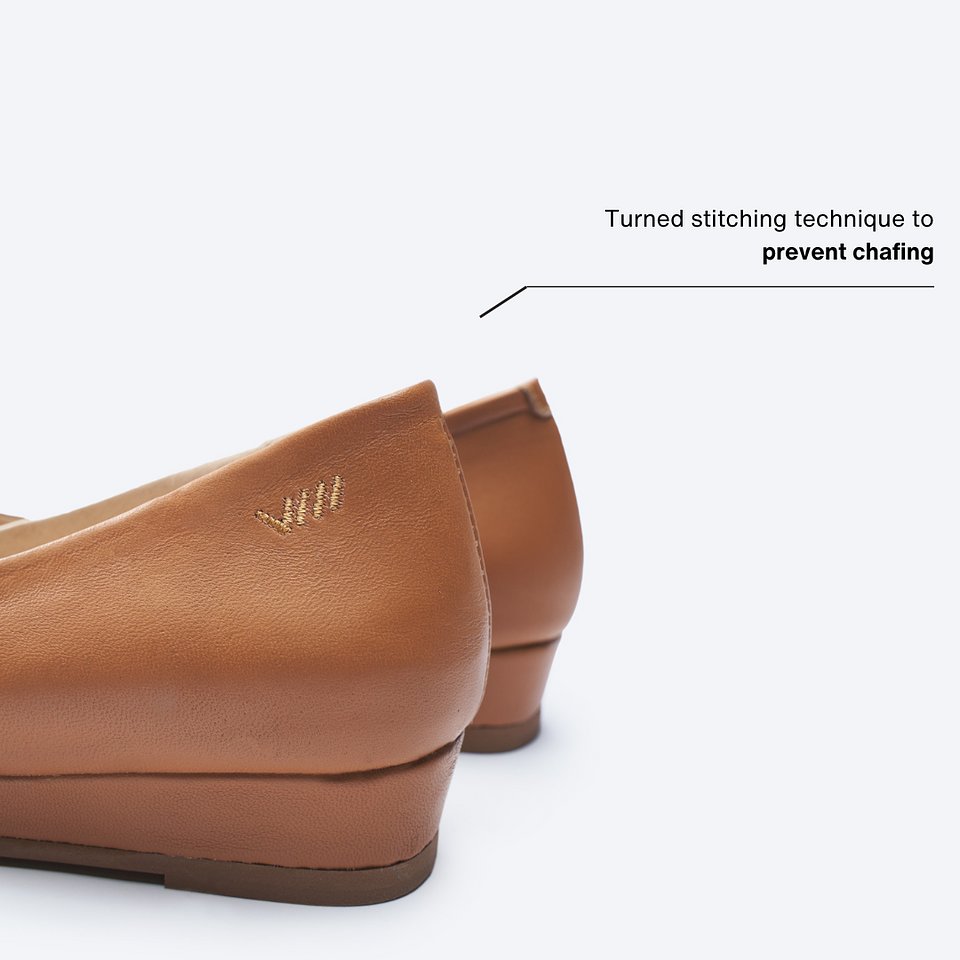 SusieQpon's tweet photo. Step Into Autumn With Viscata Roma Leather Flats! #gifted #viscata #fallshoes #shoelover #fallfashion #falltrends #fallessentials @VISCATA ππ½ https://t.co/NkbjfqgorP https://t.co/itrE8VuVaU
