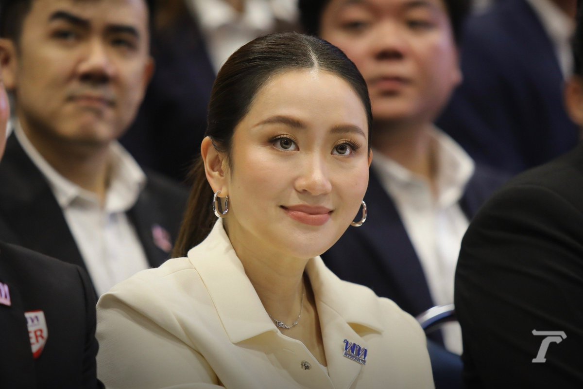 ployiseau's tweet photo. นารีอุปถัมภ์ https://t.co/lxGrLRht1t