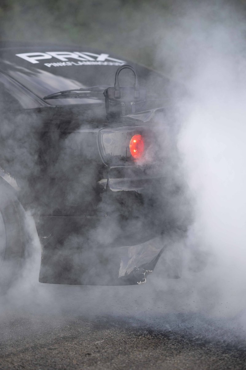 prixlimited's tweet image. PRIX BAGS marinated in tire smoke