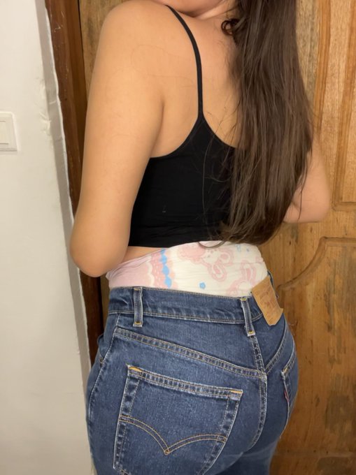 I know how much you like this under my Levi&rsquo;s jeans 😇💦  Subscribe to my JFF to see more 👉 https://t.co/uL6YC2SAag<a href="/tag/live"class="tags"><span>#live</span></a><a href="/tag/webcam"class="tags"><span>#webcam</span></a><a href="/tag/broadcast"class="tags"><span>#broadcast</span></a><a href="/tag/livestream"class="tags"><span>#livestream</span></a><a href="/tag/jff"class="tags"><span>#jff</span></a><a href="/tag/ia"class="tags"><span>#ia</span></a>
