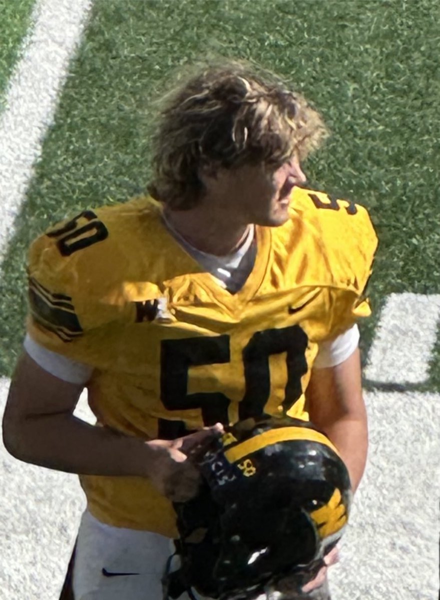 WyattBratton23's tweet photo. Restoring the majestic mullet
#Majestic
#MajesticMullet
@PatMcAfeeShow @SnapDAD77
#espn
#football #8TrackFlashBack
#baller #Hollywood #LongSnapper #MulletMafia
#SpecialTeams #SpaceMullet #ApeDrape #S&LCrisis https://t.co/NzzuOLXGLT
