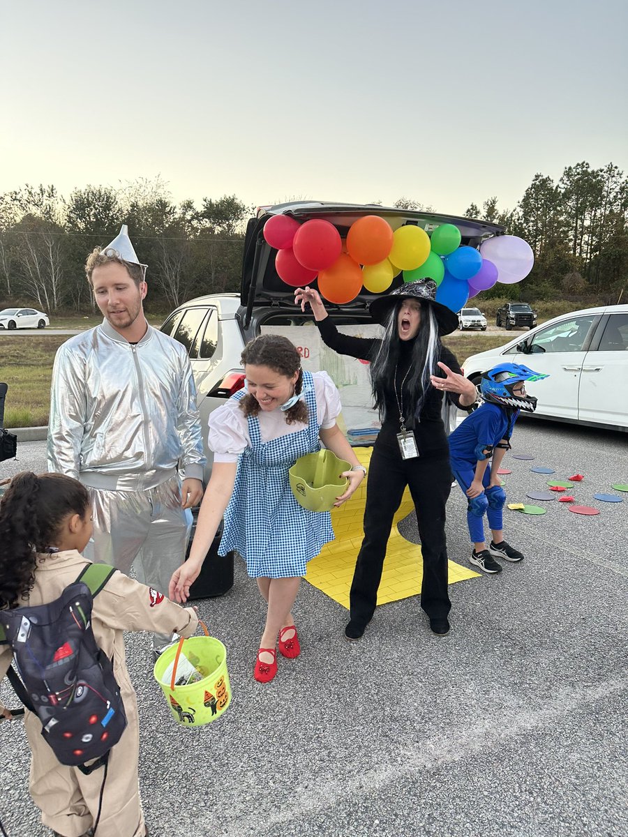 Tiffany Miller tweet media