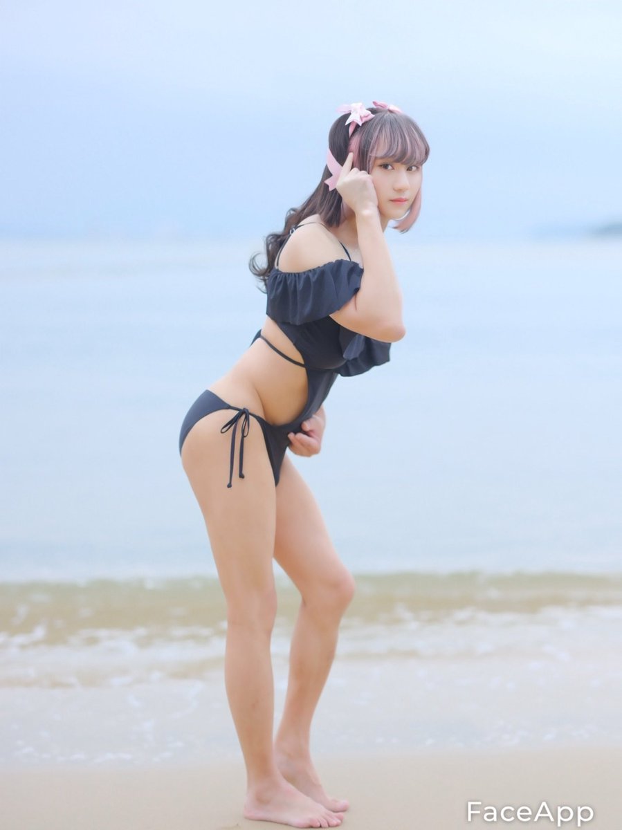 rei_minam's tweet photo. 今年初の水着 https://t.co/JI9ZBmp7oM
