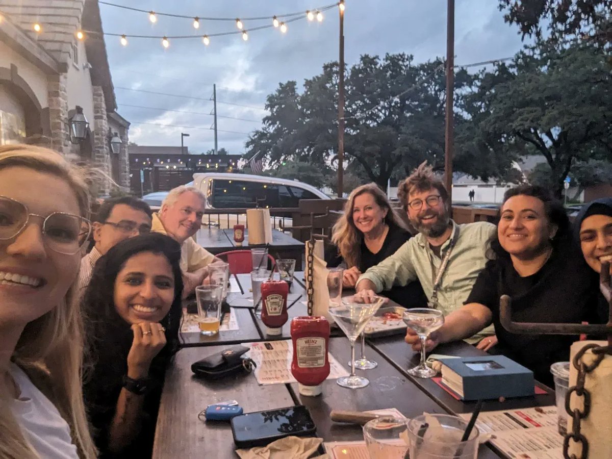 LabVarner's tweet image. Adding to the list of Ph.D&apos;s from the #varnerlab the phenomenal Dr. Chakraborty 👏🏼👏🏼👏🏼 so so proud and happy for you ... Can&apos;t wait to see all the great things you are meant for! Congratulations 🎉 👏🏼
@bme_utd @UtswBmeProgram @UTSWGradSchool @BME_UTSW # #biomechanics #phddefense