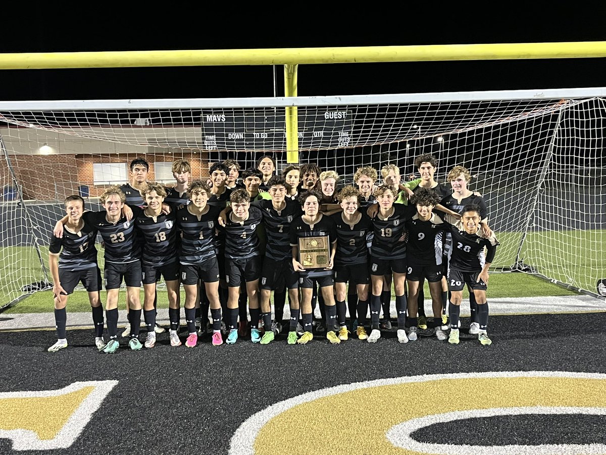 MaizeSouthAD's tweet photo. Regional Champs Maverick Soccer beat Kapaun 5-2, the will host the State Quarterfinal match Tuesday night at 6 pm https://t.co/P3LsWE6iWB