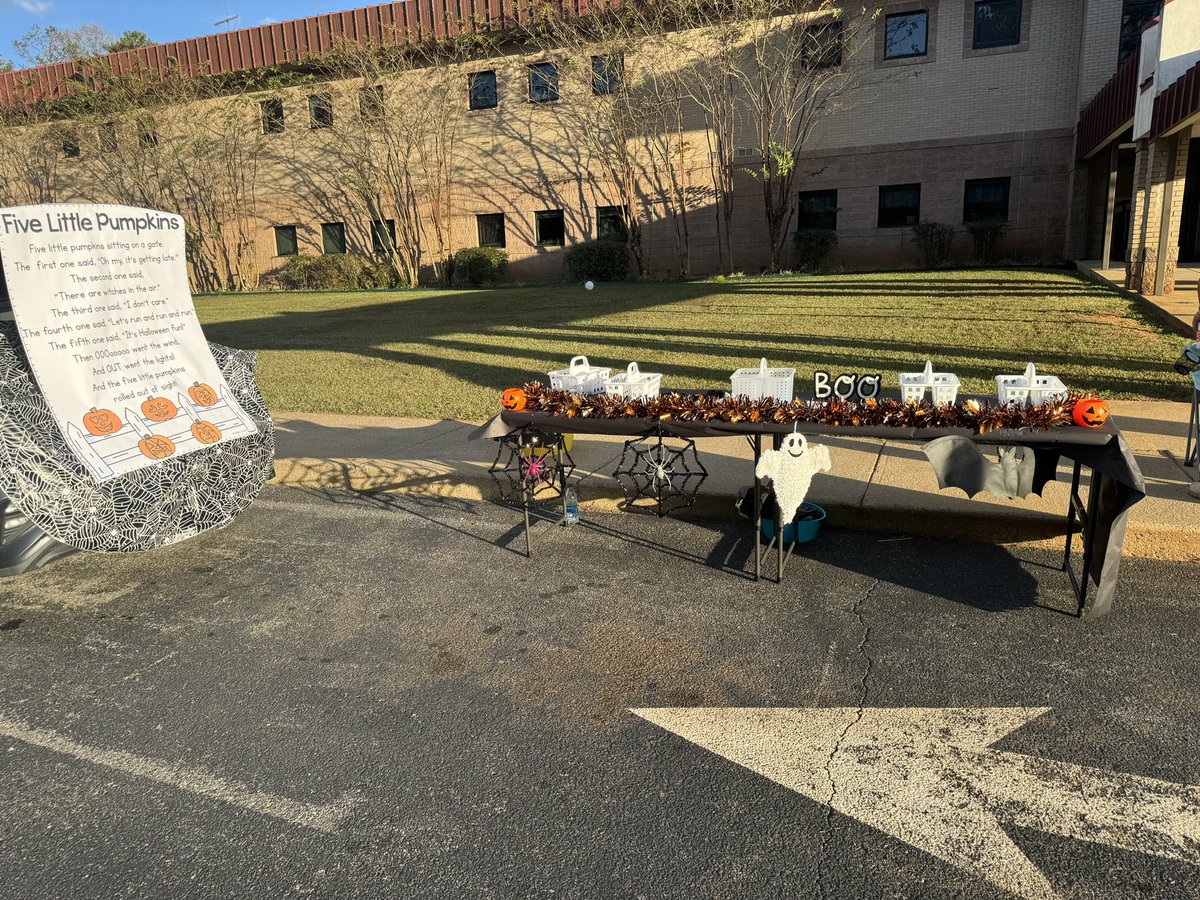 Ashley Phillips tweet media