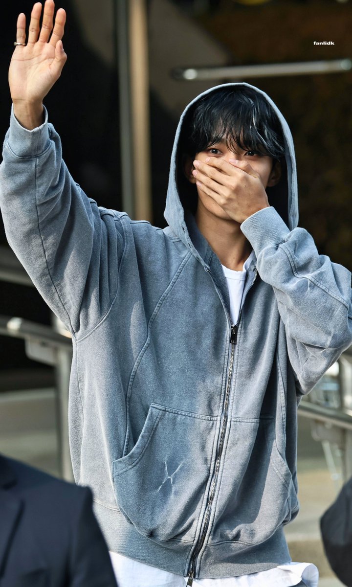 231027 뮤직뱅크 KBS 
#도겸 #DOKYEOM #이석민 
#세븐틴 #세븐틴도겸