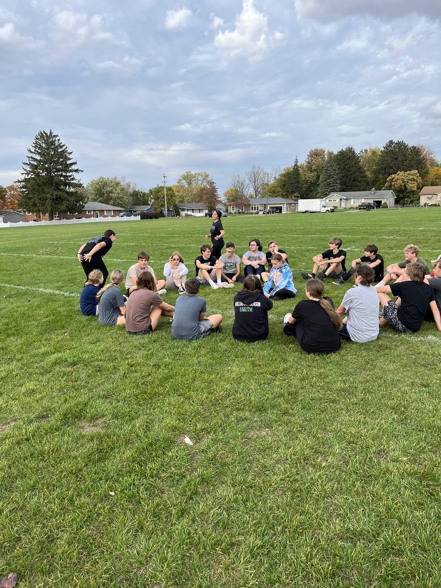 SwimMargaretta's tweet image. We are so ready to start the season tomorrow!!!  Team bonding before we go to work! #GoBears #alloutallseason #lifeinthefastlane