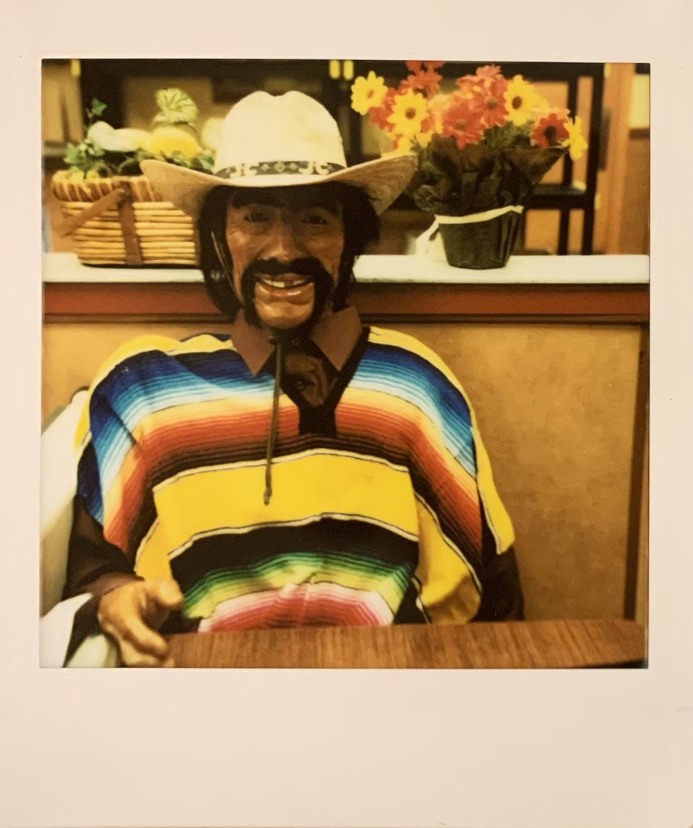 BearGloves_'s tweet photo. @el_tragon_de_LA You gotta hit up the man, the myth, the legend, Mr. Victor Gomez at Los Sanchez Restaurant in Garden Grove off of Garden Grove BLVD and West St #LosSanchez https://t.co/UkqlHCtc6Y