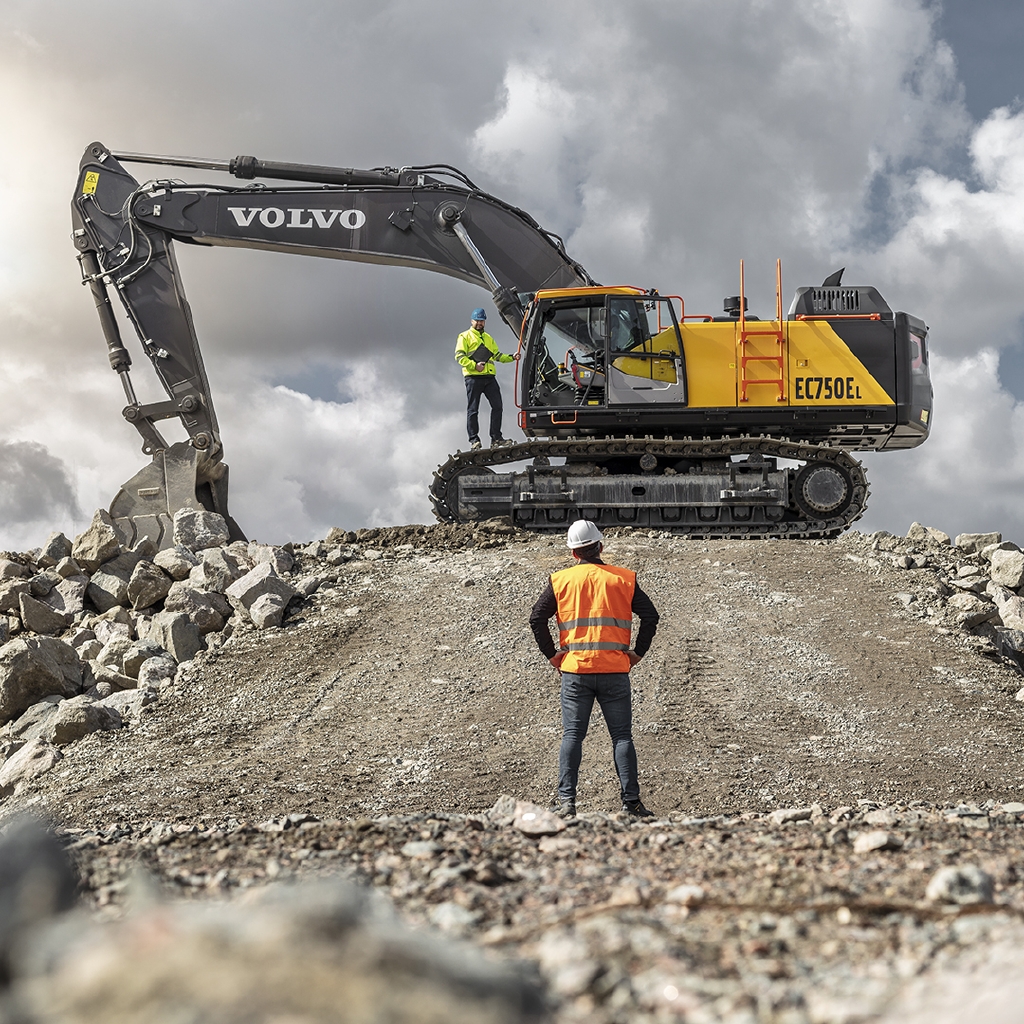 Cutting costs while ensuring productivity and safety is a test that you face every day, and while reliable and efficient machines play a big part, it’s the operator that makes all the difference. 

#Volvo #Volvoces #CostCutting  #SafetyFirst #ReliableMachines #SkilledOperators