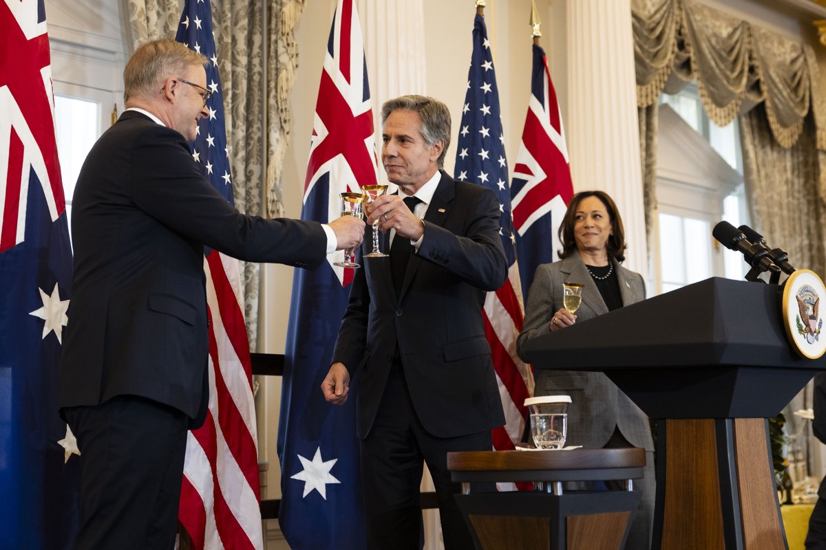 Every single day, in so many different ways and pursuits, we're reminded that the U.S. and Australia are joined together. Our partnership, even in the most challenging of times, gives us a profound cause for hope. Thanks @AlboMP for your partnership, and for your friendship.